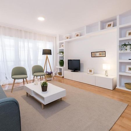 Apartamentos Paseo De La Farola 말라가 외부 사진